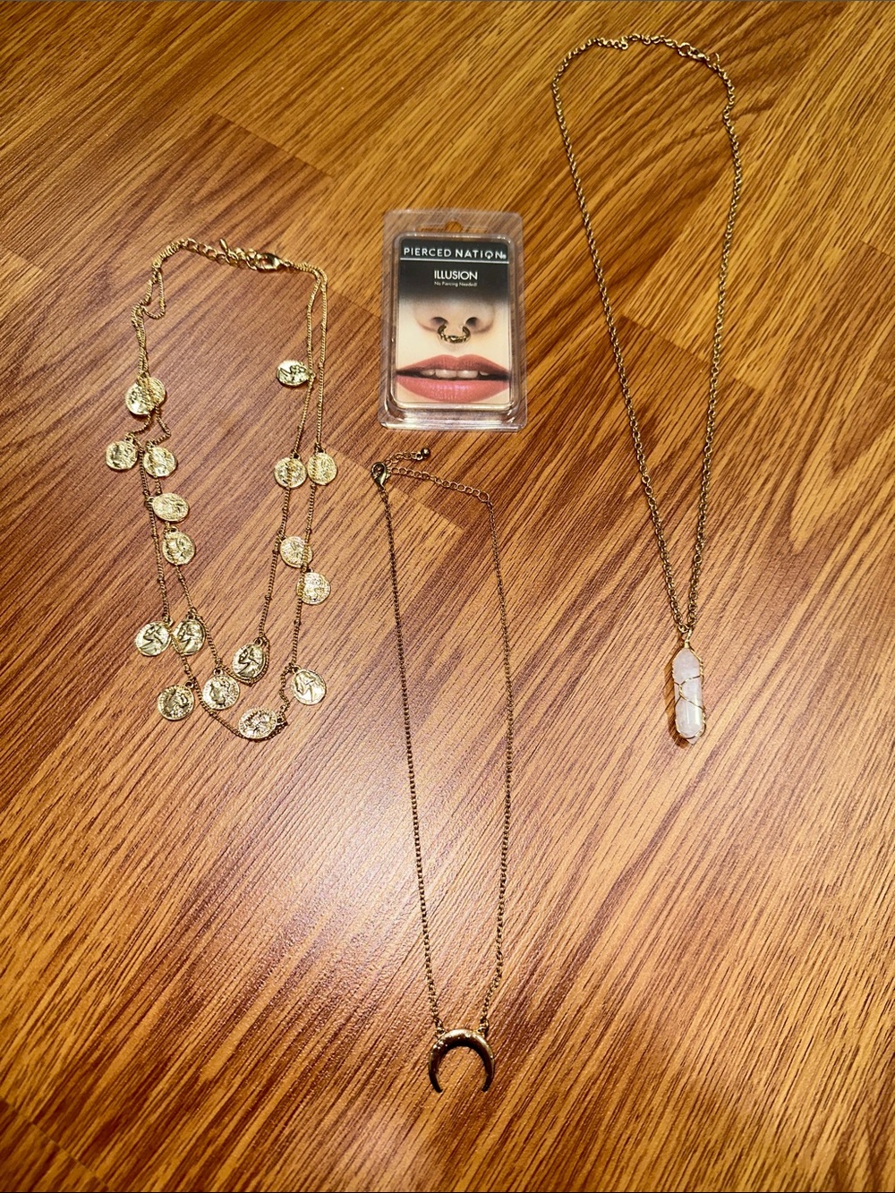 Good tone jewelry set
